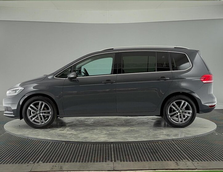 Volkswagen Touran MPV 1,5 l 110 kw