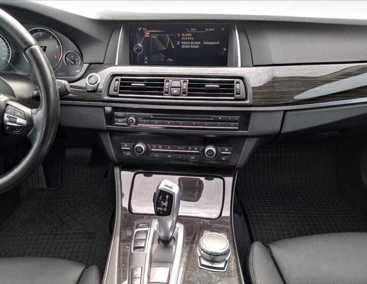 BMW Řada 5 13