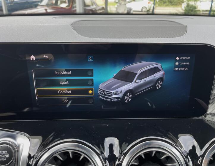 Mercedes-Benz GLB 59