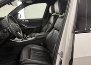 BMW X7 Kombi 3,0 l 250 kw