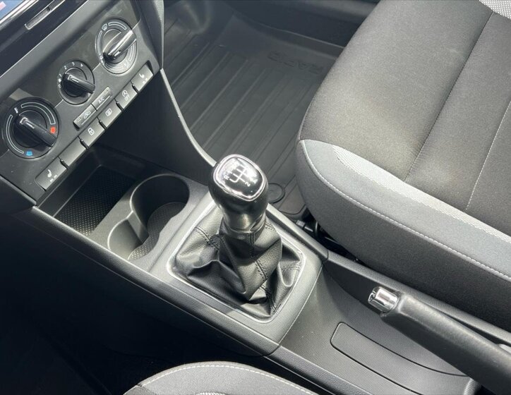 Škoda Rapid Sedan 999,0 81 kw