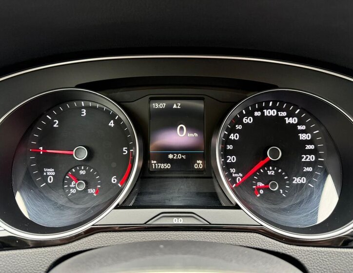 Volkswagen Passat Sedan 2,0 l 110 kw