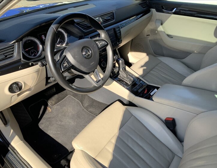 Škoda Superb Kombi 2,0 l 140 kw