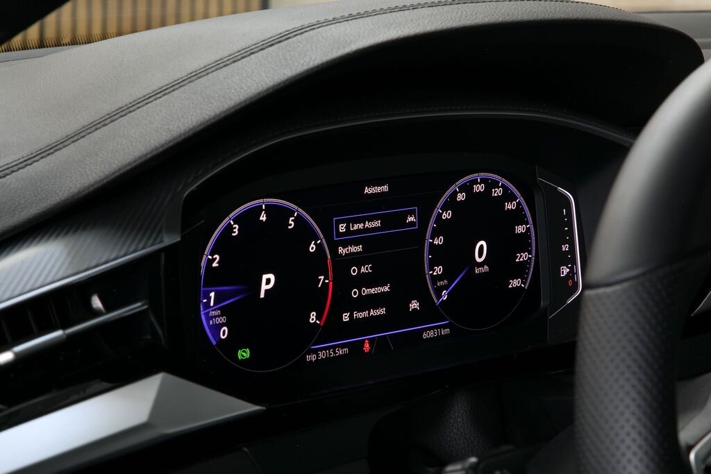 Volkswagen Arteon Liftback 2,0 l 206 kw