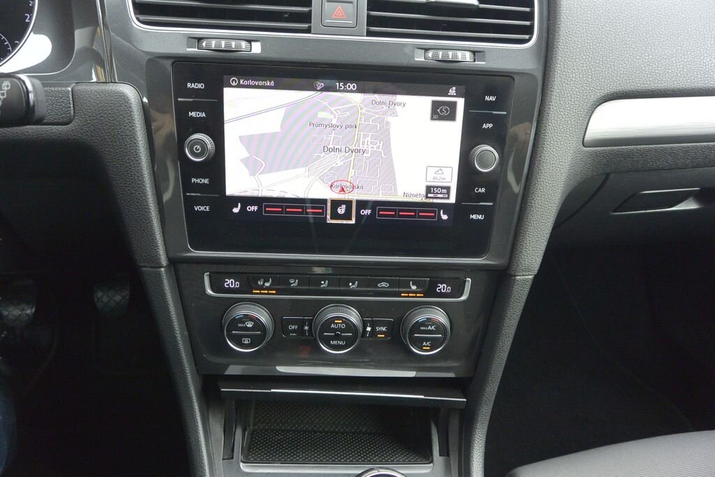 Volkswagen Golf Kombi 2,0 l 110 kw