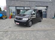 Volkswagen Multivan 2