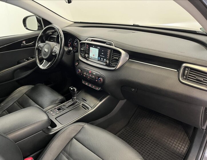 KIA Sorento 22