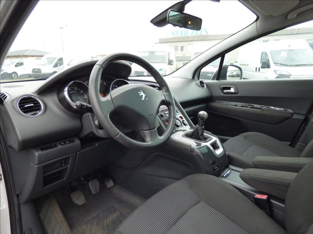 Peugeot 5008 MPV 1,6 l 88 kw