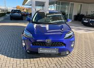 Toyota Yaris Cross 8