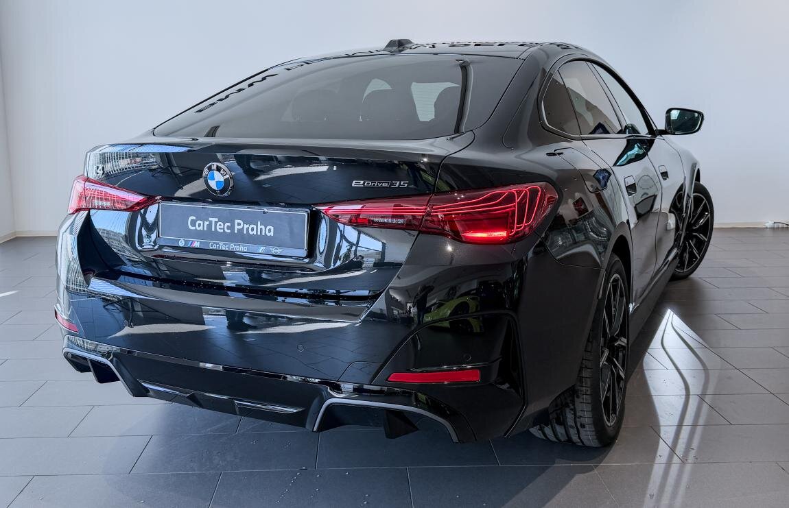 BMW i4 Ostatní 0,0 210 kw