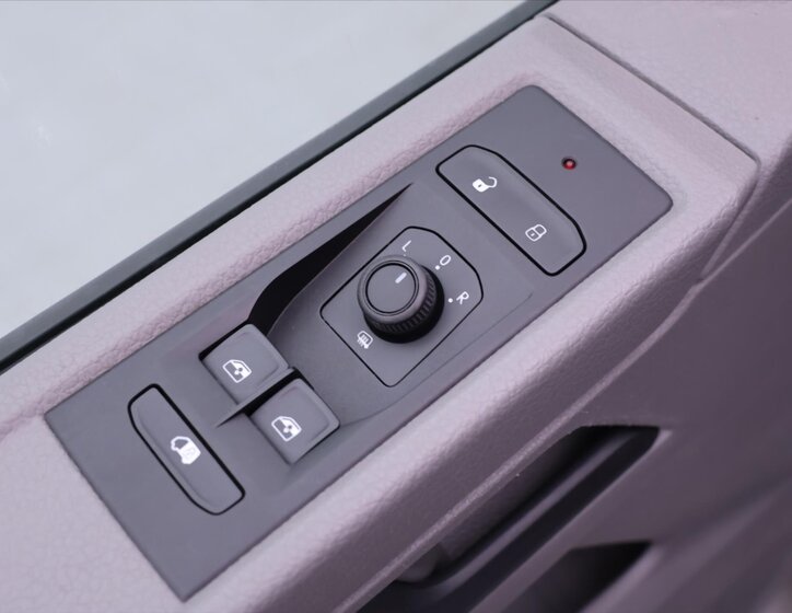 Volkswagen Transporter 13