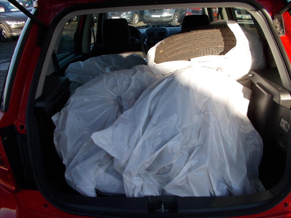 Fiat Sedici Hatchback 1,6 l 88 kw