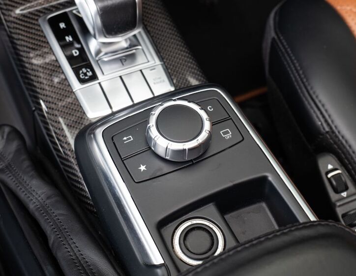 Mercedes-Benz Třídy G 16