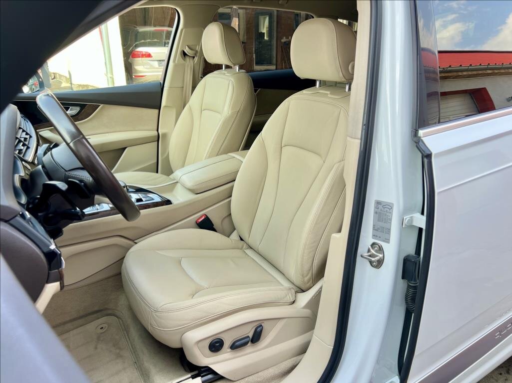 Audi Q7 SUV / Terénní 3,0 l 200 kw