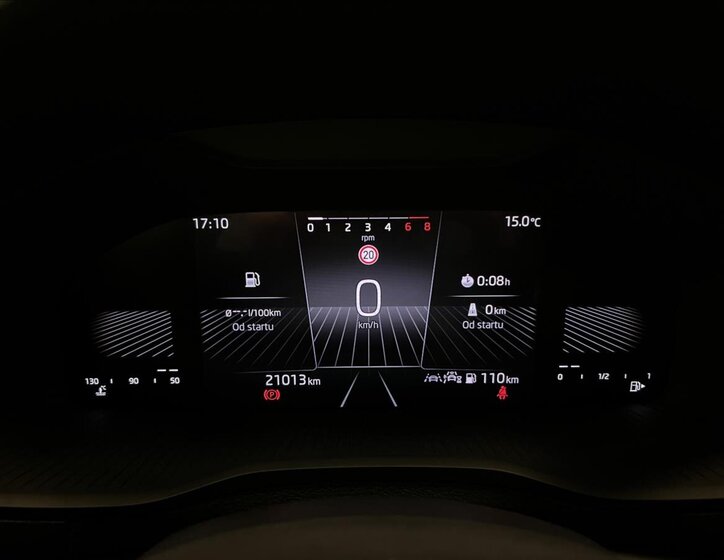 Škoda Karoq SUV / Terénní 1,5 l 110 kw