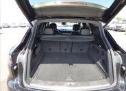 Porsche Cayenne SUV 2,9 l 324 kw