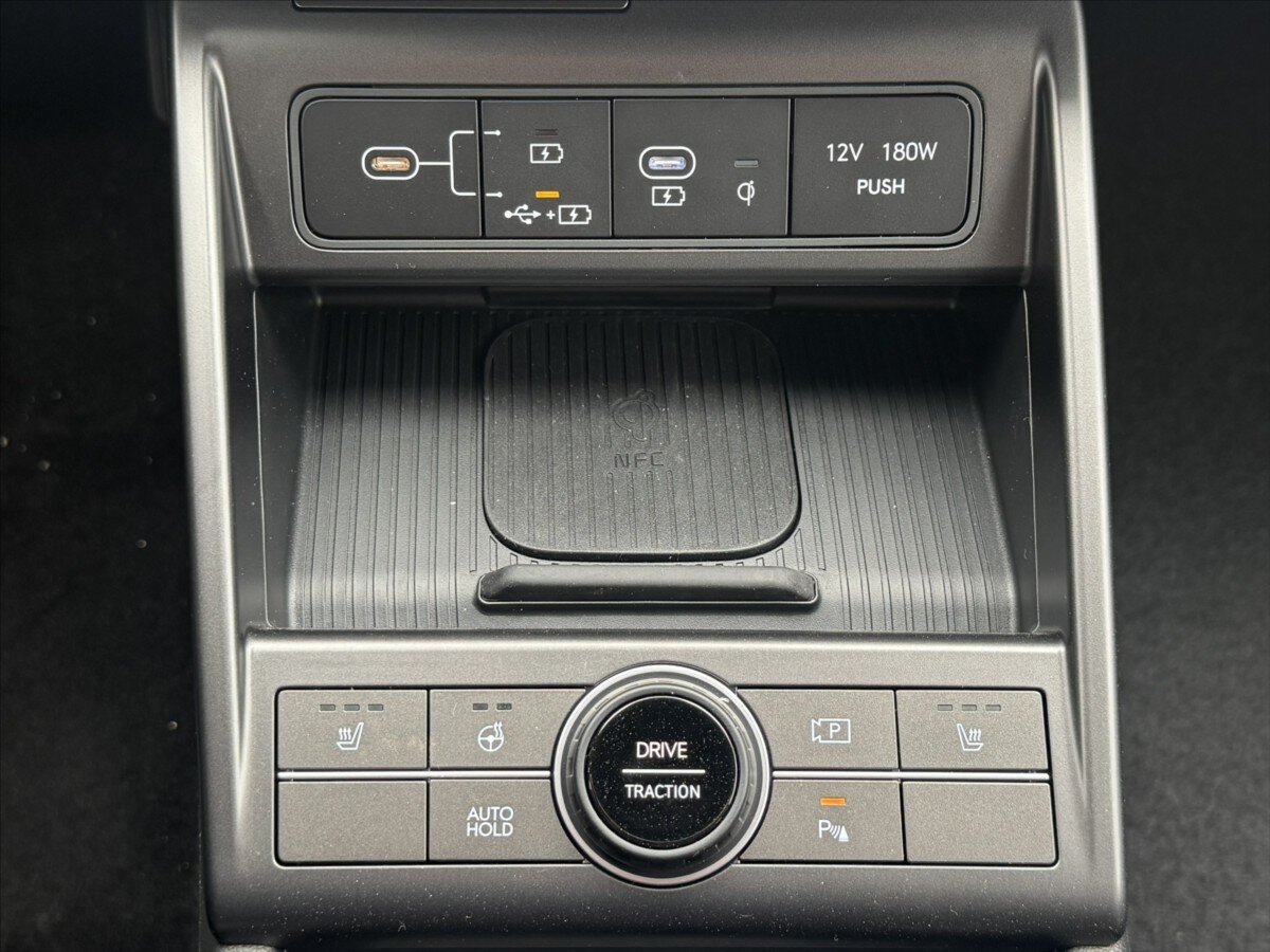 Hyundai Kona SUV / Terénní 1,6 l 132 kw