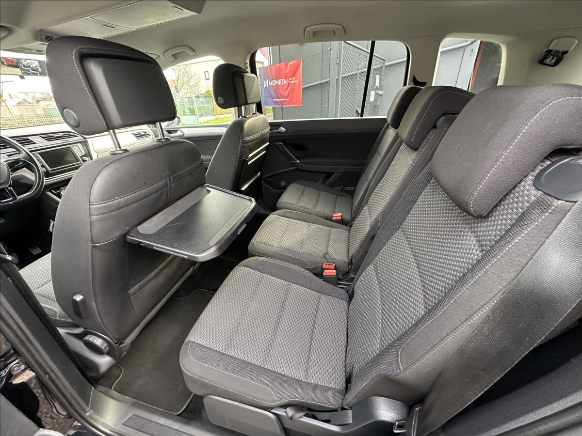 Volkswagen Touran MPV 1,2 l 81 kw