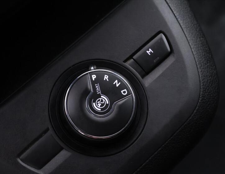 Peugeot Traveller 22