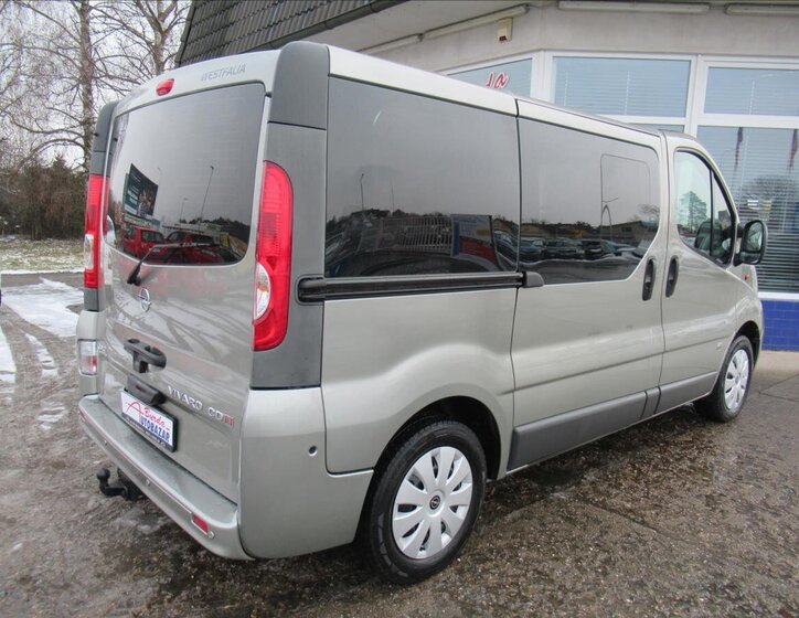 Opel Vivaro Ostatní 2,5 l 84 kw