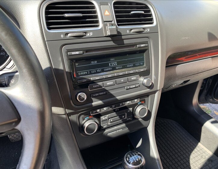 Volkswagen Golf Hatchback 1,2 l 63 kw