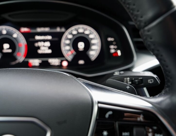 Audi A6 Allroad Kombi 3,0 l 257 kw