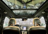 Volvo XC90 30