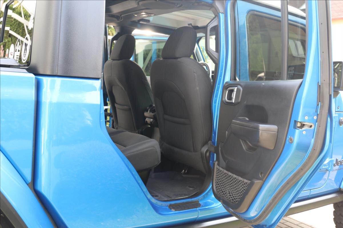 Jeep Gladiator Pick-up 3,7 l 210 kw