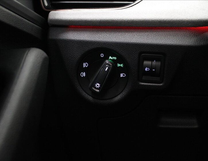 Škoda Scala Hatchback 999,0 85 kw