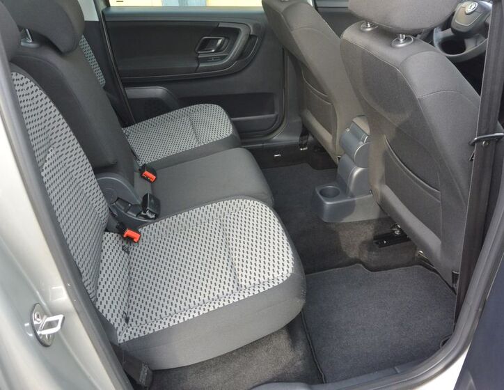 Škoda Roomster 26