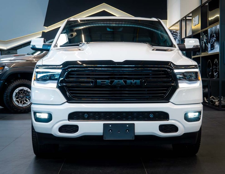 Dodge RAM 9