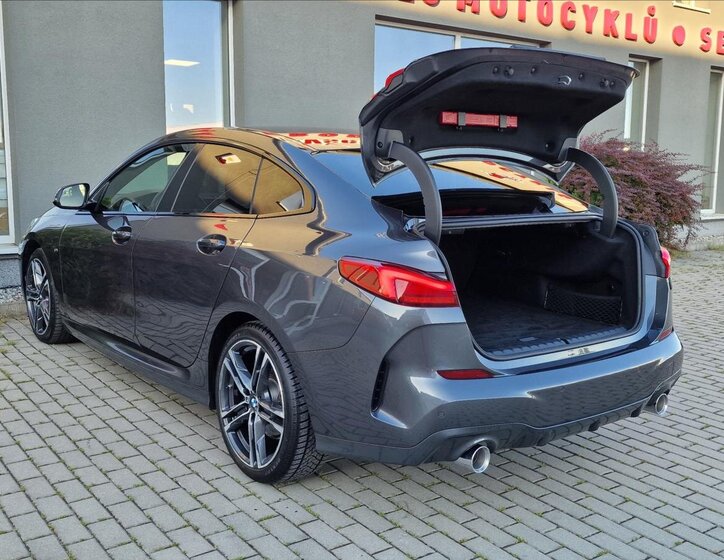 BMW Řada 2 Sedan 2,0 l 110 kw