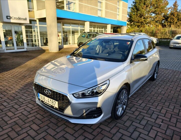 Hyundai i30 Kombi 1,4 l 103 kw