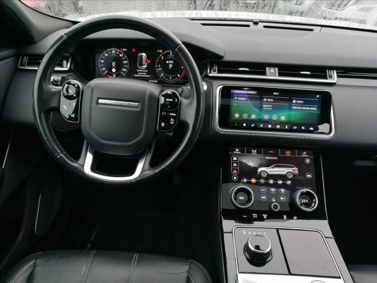 Land Rover Range Rover Velar SUV / Terénní 3,0 l 221 kw