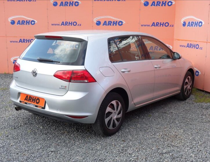 Volkswagen Golf Hatchback 1,4 l 90 kw