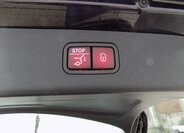 Mercedes-Benz Třídy E 9