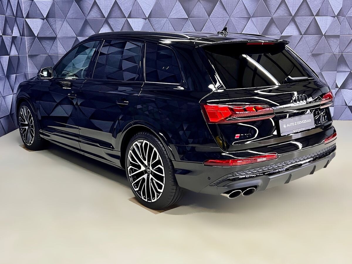 Audi SQ7 SUV / Terénní 4,0 l 373 kw