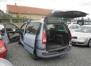 Peugeot 807 Kombi 2,2 l 94 kw