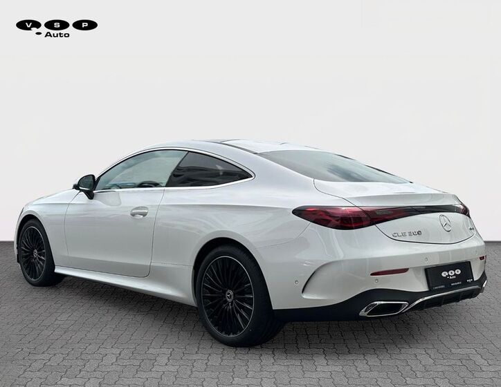 Mercedes-Benz Ostatní 3