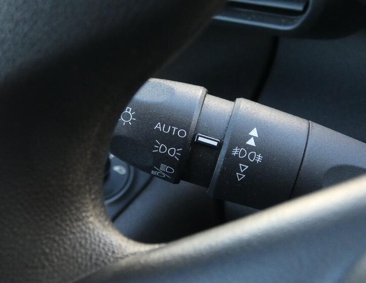 Peugeot Partner Užitková 1,5 l 75 kw