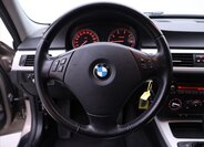 BMW Řada 3 18