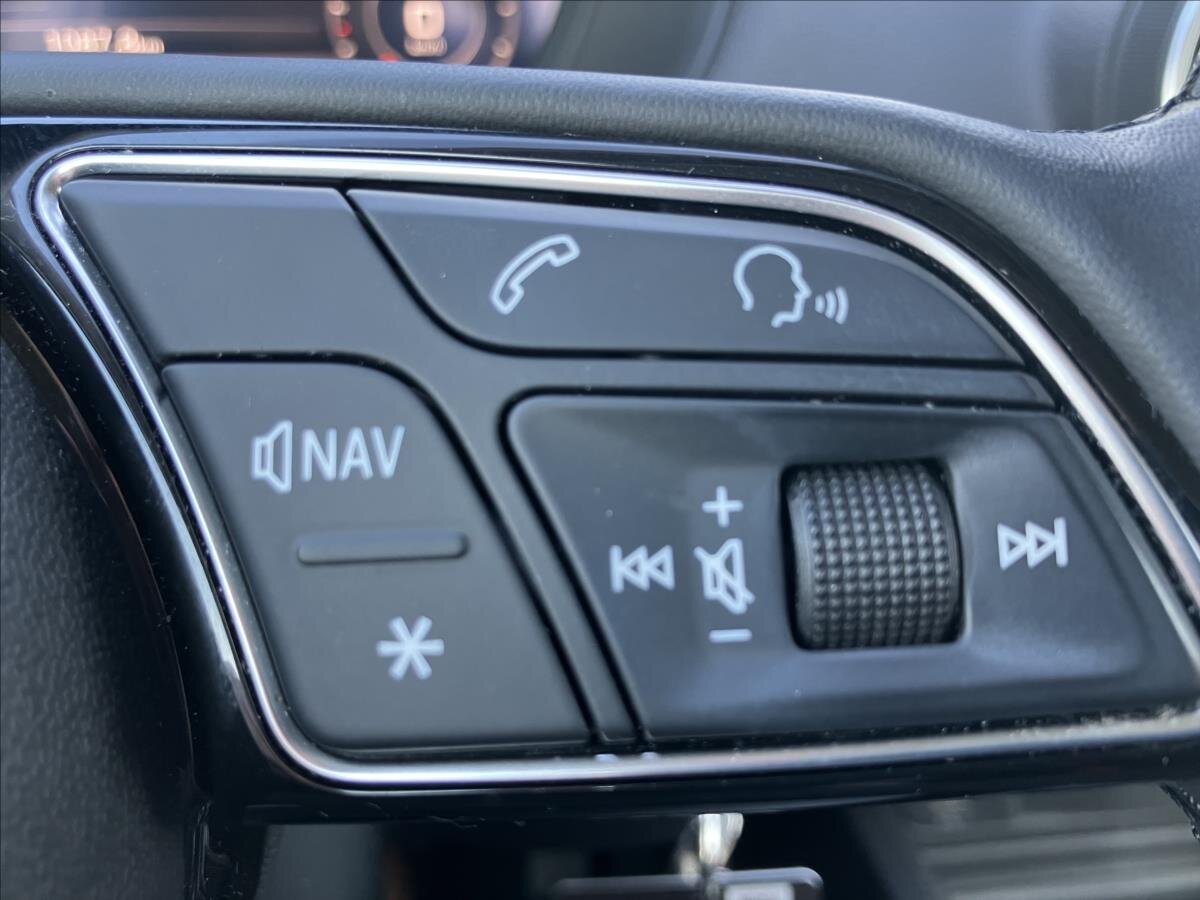 Audi Q2 SUV 2,0 l 85 kw