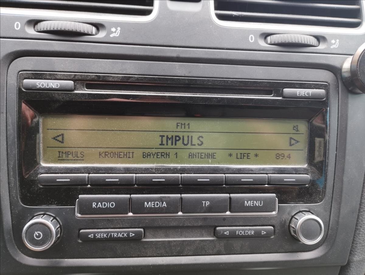 Volkswagen Golf Kombi 1,6 l 77 kw