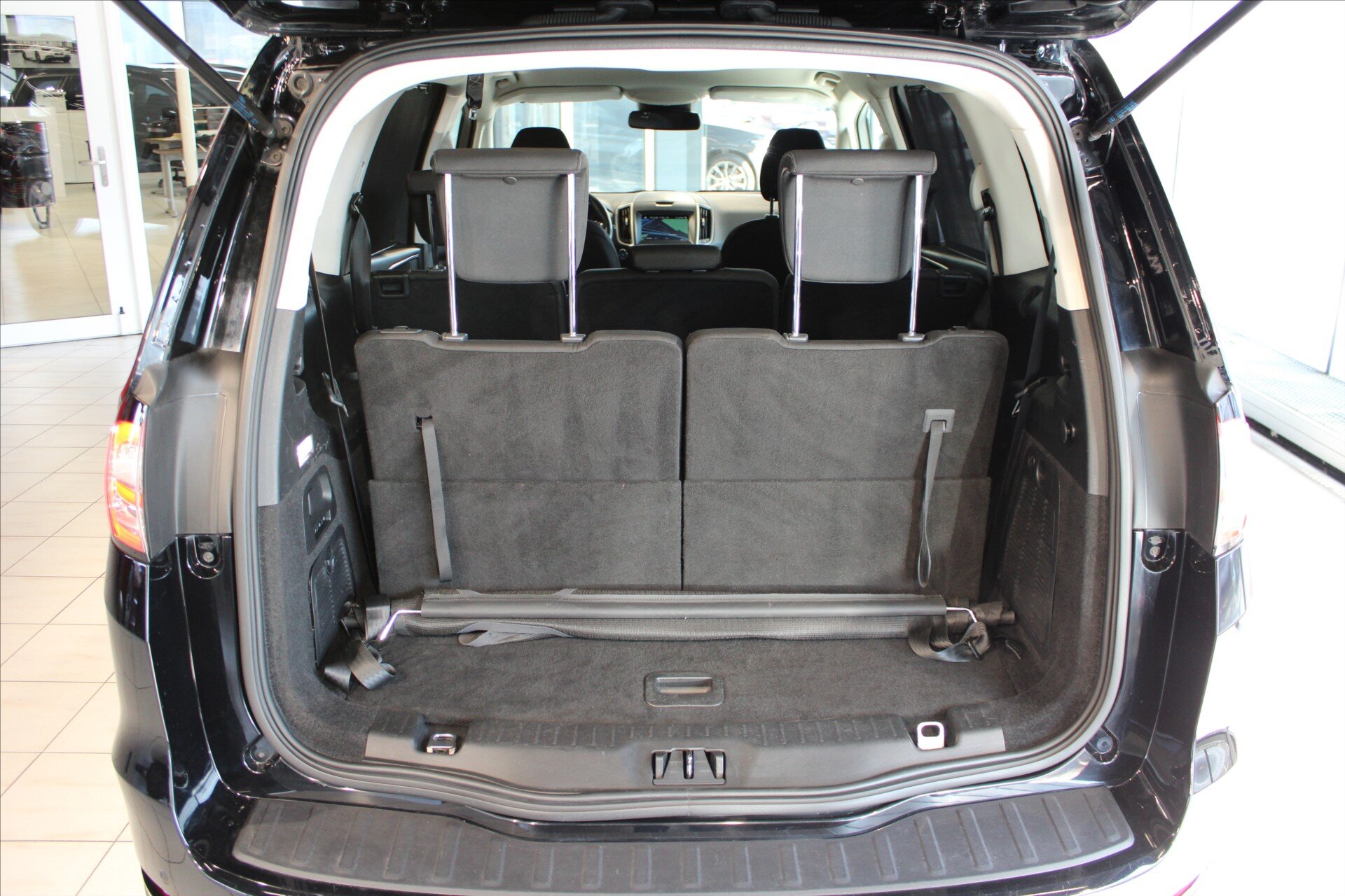 Ford Galaxy MPV 2,0 l 110 kw