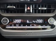 Toyota Corolla Sedan / Limuzína 1,8 l 72 kw