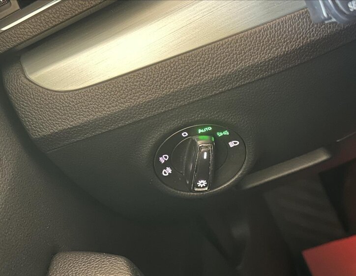 Škoda Superb Kombi 2,0 l 110 kw