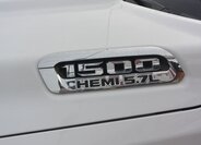 Dodge RAM 1500 SUV / Terénní 5,7 l 295 kw