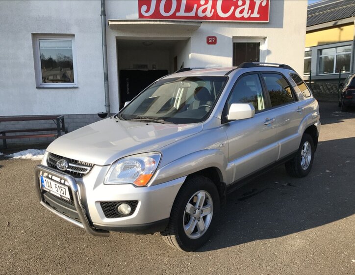 KIA Sportage SUV / Terénní 2,0 l 104 kw
