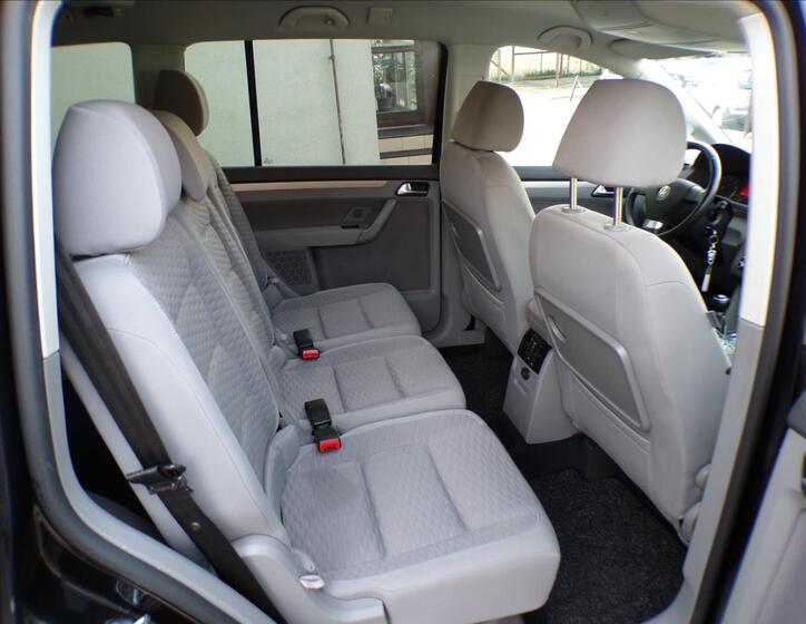 Volkswagen Touran 18