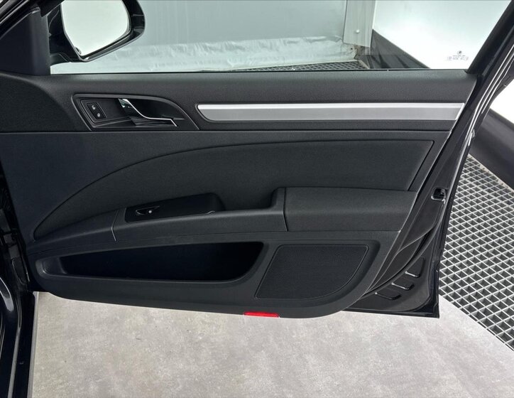 Škoda Superb Kombi 2,0 l 103 kw